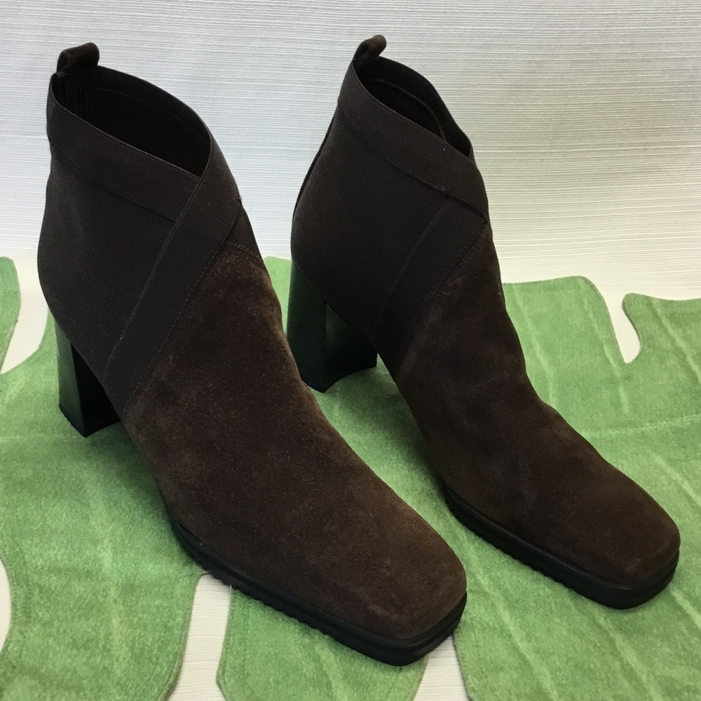 Stuart Weitzman Brown Slide On Booties - Picture 1 of 8